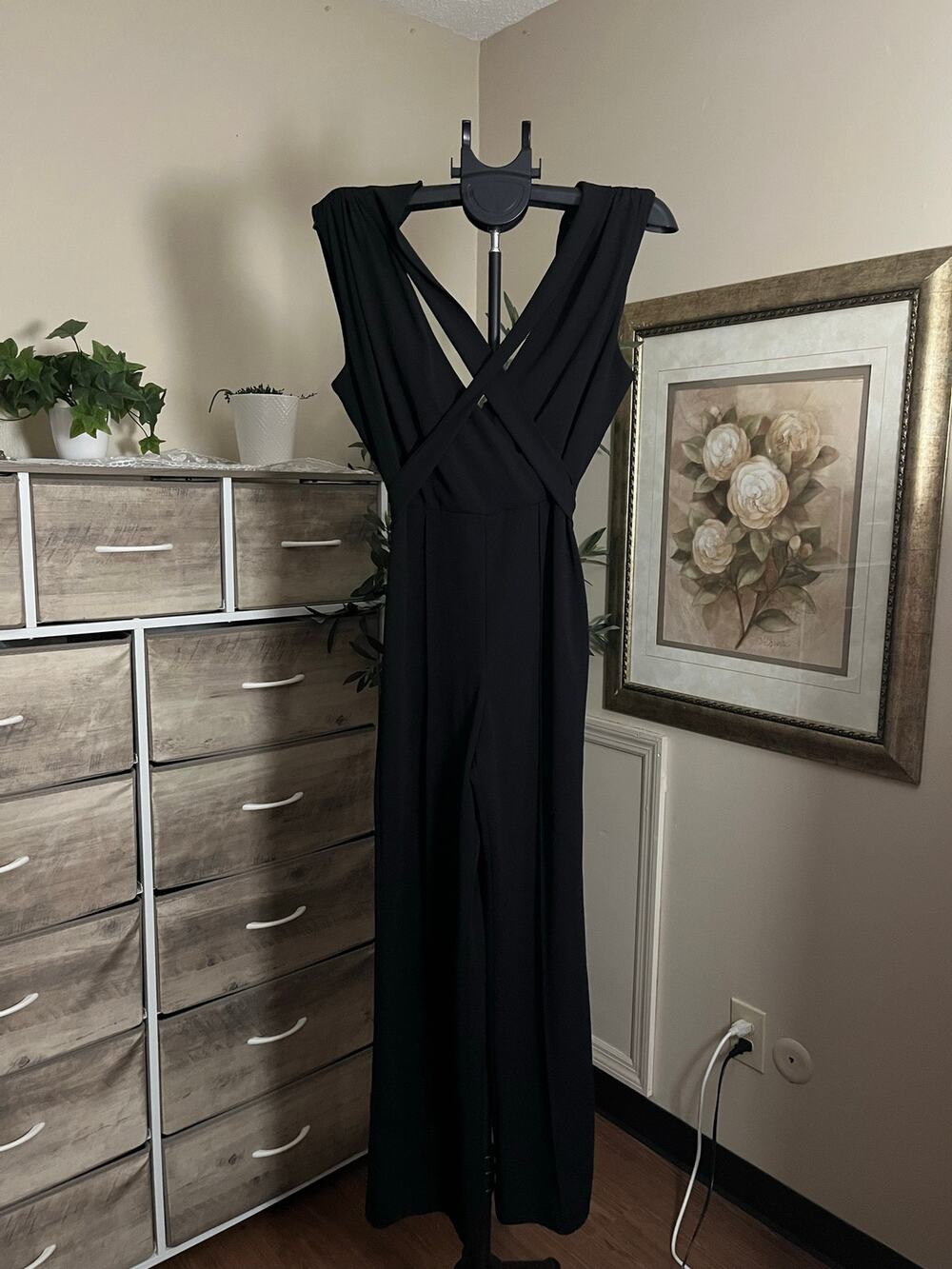 White House Black Market Size 4 Black Wide Leg Criss Cross Back Jumpsuit